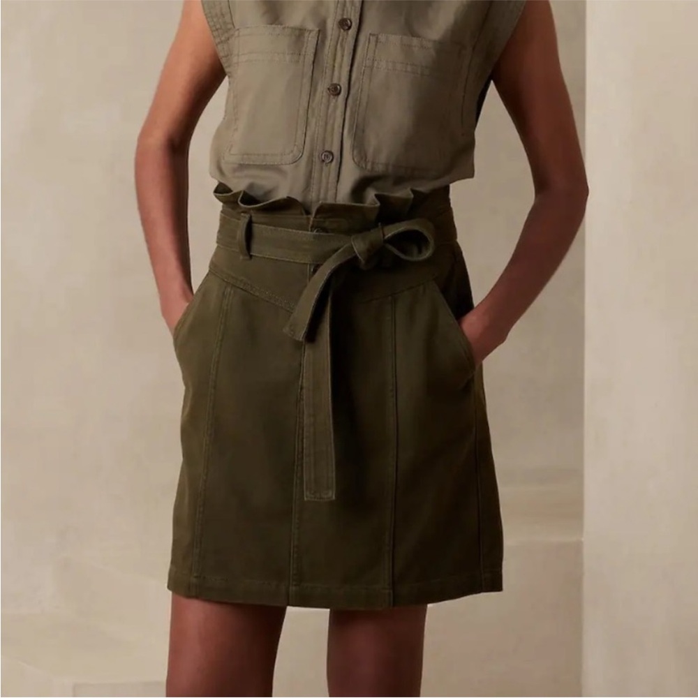NWT Banana Republic Olive Twill Mini Skirt 0